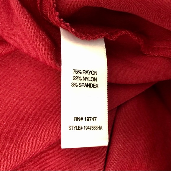 skinny red pull-on stretch tailored pant, like-new - Picture 5 of 7